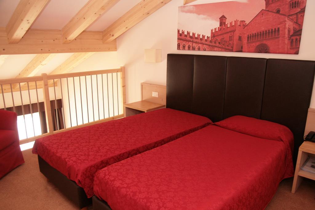 Casa Vigolana Natural Garni Hotel Vigolo Vattaro Стая снимка